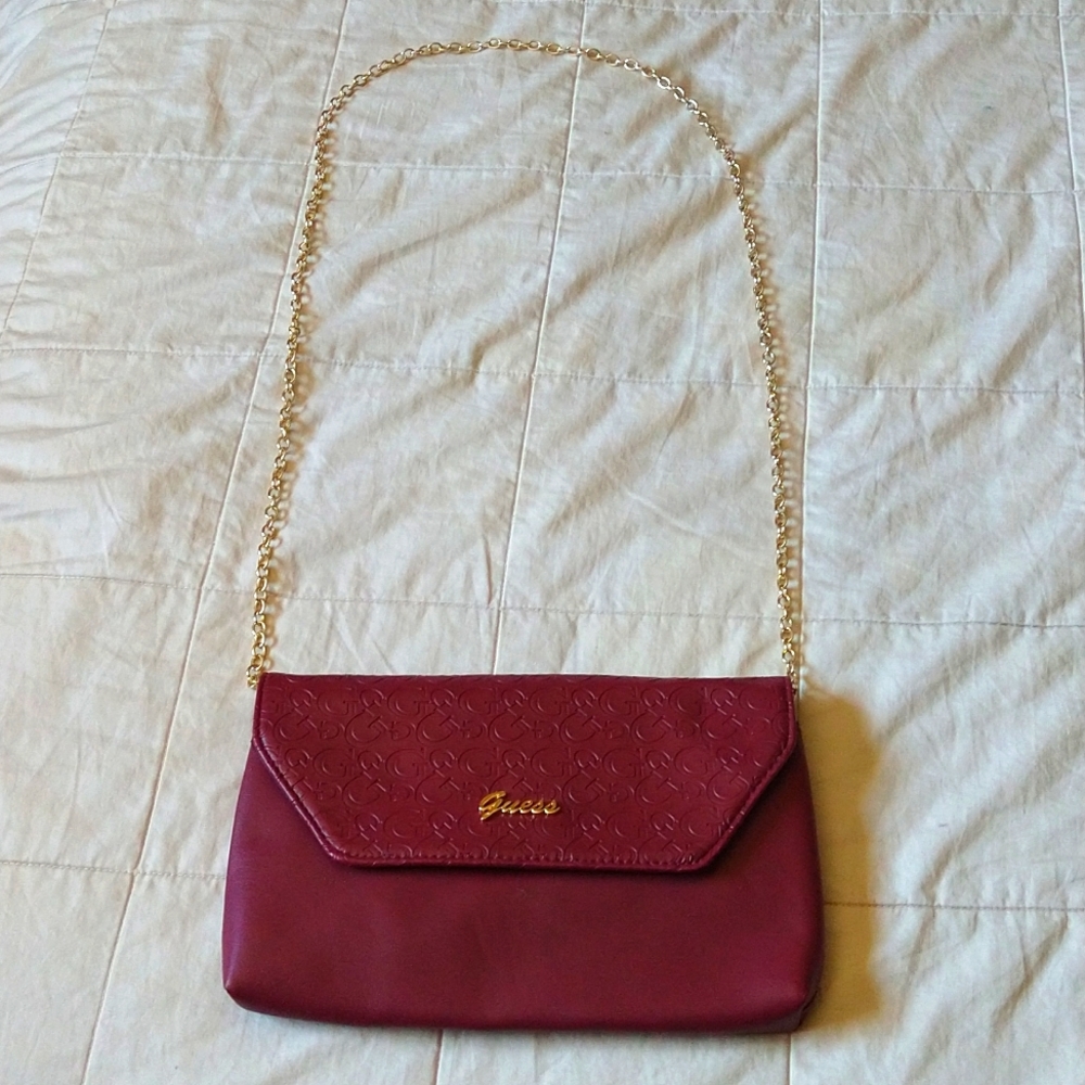 Guess purse